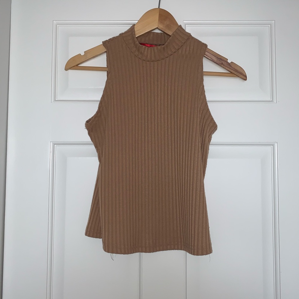 Mock neck crop top